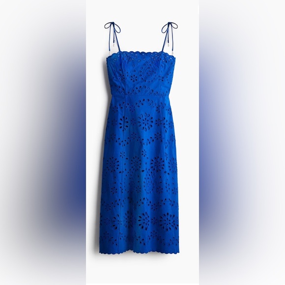 H&M eyelet tie shoulder dress.Size S.Worn only ONCE! Extremely flattering dress! - Picture 4 of 9